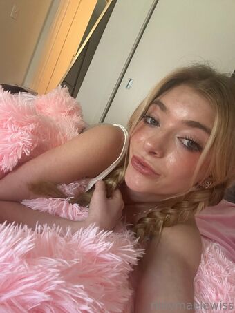 rileymaetwo Nude Leaks OnlyFans Photo 50