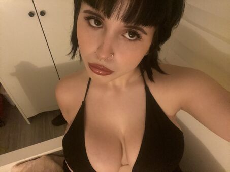 Rinna0x Nude Leaks OnlyFans Photo 15