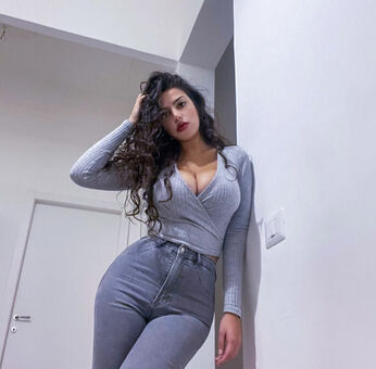 Roberta Nude Leaks OnlyFans Photo 8