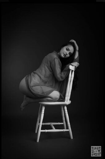 Romanian Girls Nude Leaks OnlyFans Photo 133