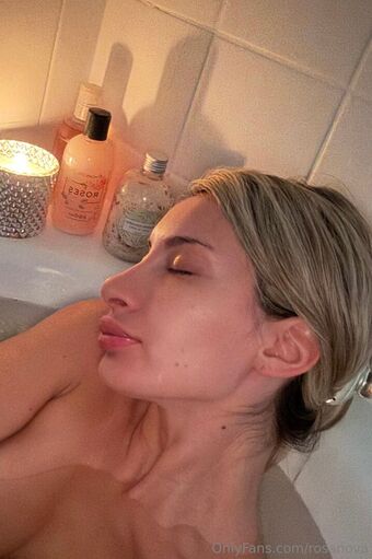 rosanova Nude Leaks OnlyFans Photo 4
