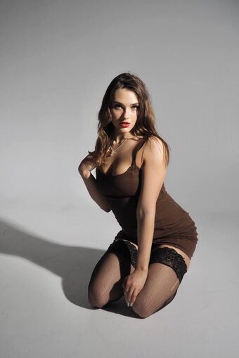 ROSEVNVunofficial Nude Leaks OnlyFans Photo 4