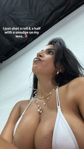 Roxie Sinner