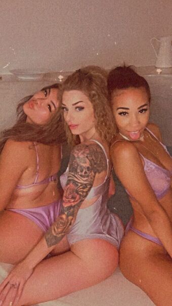 Roxy Ryder Nude Leaks OnlyFans Photo 22