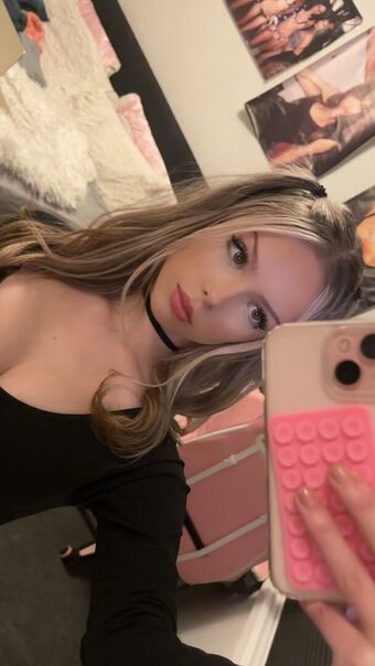 Ruby Luisa Nude Leaks OnlyFans Photo 4