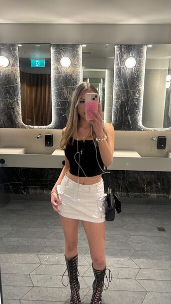 Ruby Luisa Nude Leaks OnlyFans Photo 12