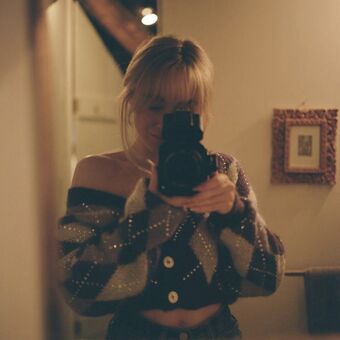 Sabrina-carpenter