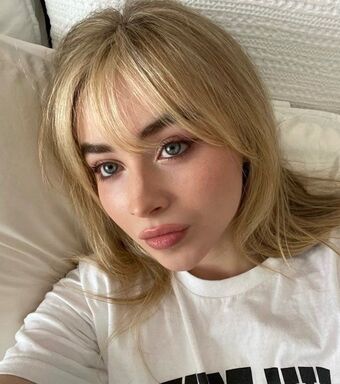 Sabrina-carpenter
