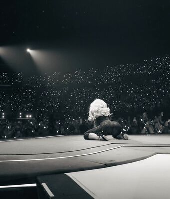 Sabrina-carpenter