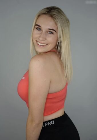 Sabrina Immler Nude Leaks OnlyFans Photo 56