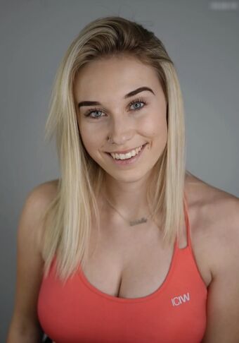 Sabrina Immler Nude Leaks OnlyFans Photo 57