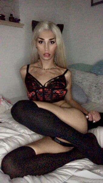 sadgirlamber Nude Leaks OnlyFans Photo 18