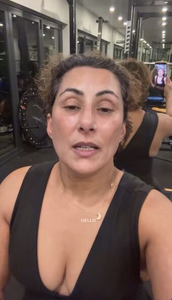 Saira Khan Nude Leaks OnlyFans Photo 251