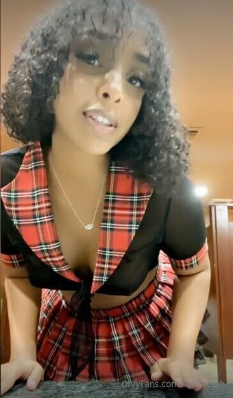 salweetah Nude Leaks OnlyFans Photo 7