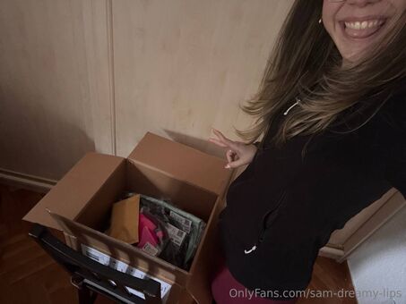 sam-dreamy-lips
