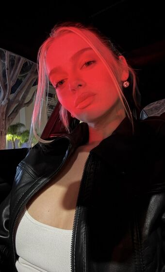 Samantha Riehl Nude Leaks OnlyFans Photo 128