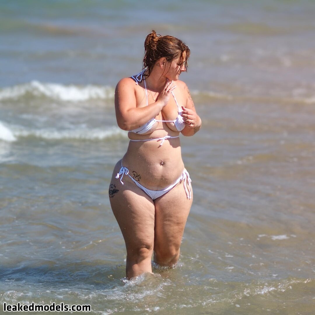 Curvy Booty Sara  Sara Lyn Chacon  curvy.greeneyes  sara.lyn.chacon Nude  Leaks OnlyFans Photo 3 - Leaked Models