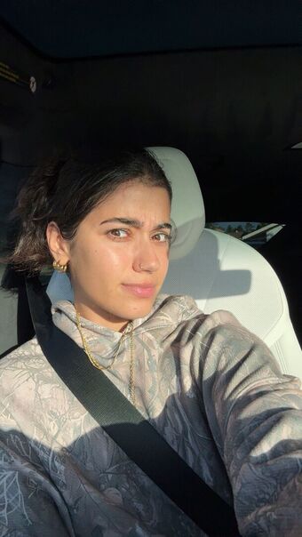 Sara Saffari Nude Leaks OnlyFans Photo 463