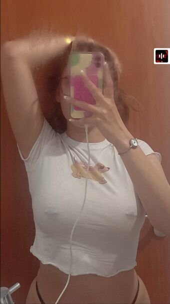 Sarah Beatriz Nude Leaks OnlyFans Photo 9