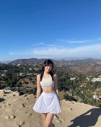 Sarah Hwang