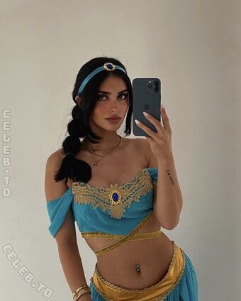 Sararslan Nude Leaks OnlyFans Photo 30