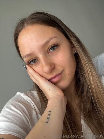 sarateen Nude Leaks OnlyFans Photo 42