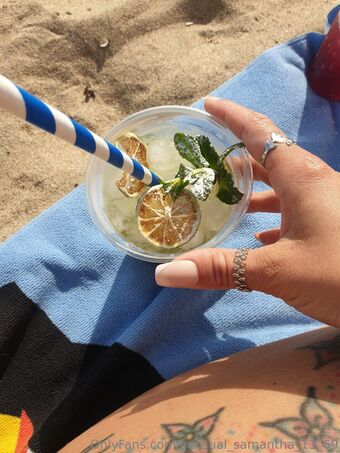 sensual_samantha_13_69