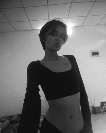Serah201 Nude Leaks OnlyFans Photo 19