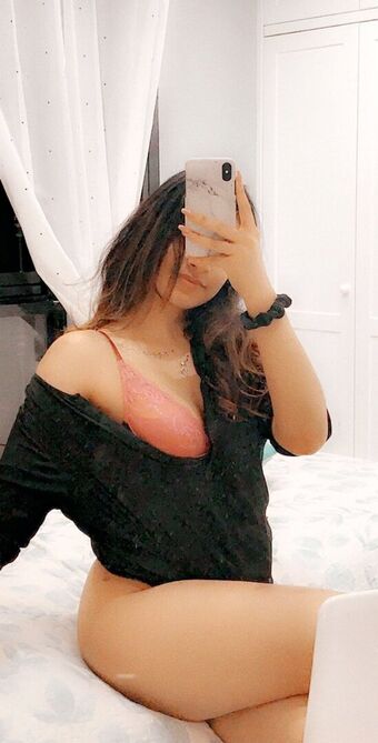 serenaacharya Nude Leaks OnlyFans Photo 6