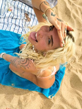 shanalah Nude Leaks OnlyFans Photo 98