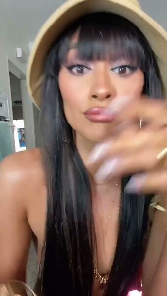 Shay Mitchell