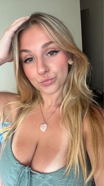 Sheridan Rogers Nude Leaks OnlyFans Photo 5