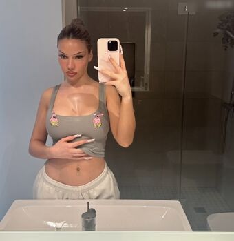 Shirin David