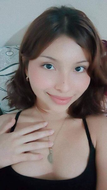 Show Your Girlfriend