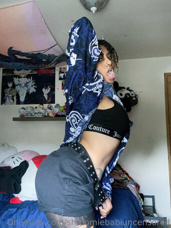 shroomiebabiuncensored