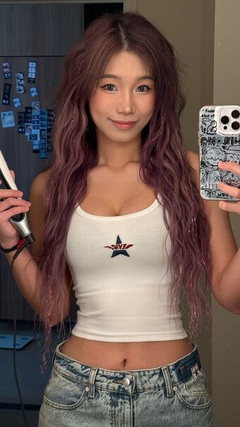 Shulun C. Nude Leaks OnlyFans Photo 9