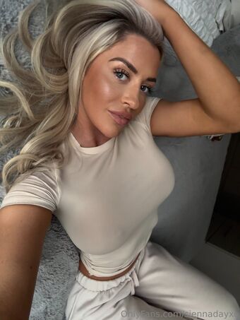 sienna_day
