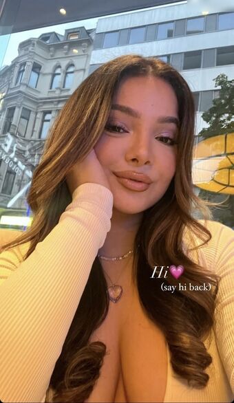 Silan Hüseyinoglu Nude Leaks OnlyFans Photo 13