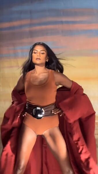 Simone Ashley Nude Leaks OnlyFans Photo 127