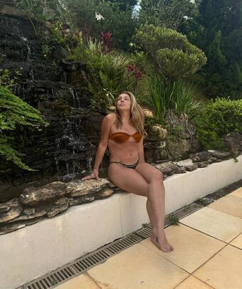 Simony Cantora Nude Leaks OnlyFans Photo 33