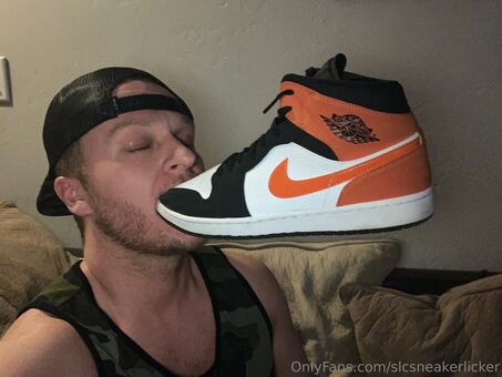 slcsneakerlicker