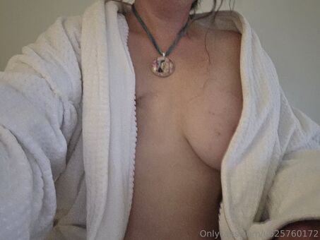 slightlymutilatedgoddess