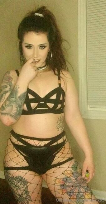 slimthick95 Nude Leaks OnlyFans Photo 7