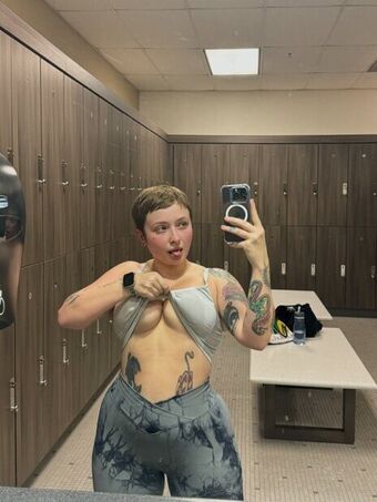 snotgxrl Nude Leaks OnlyFans Photo 16