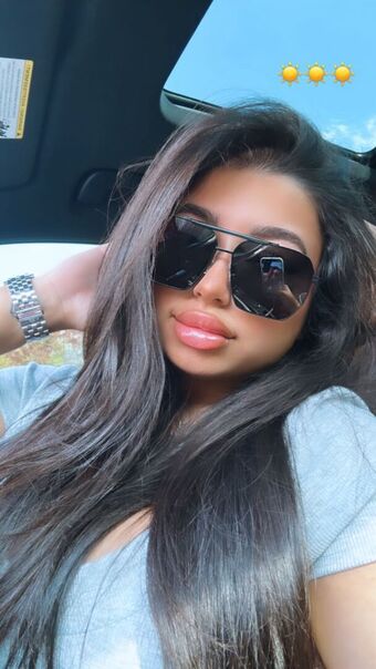sofia.deroian Nude Leaks OnlyFans Photo 19