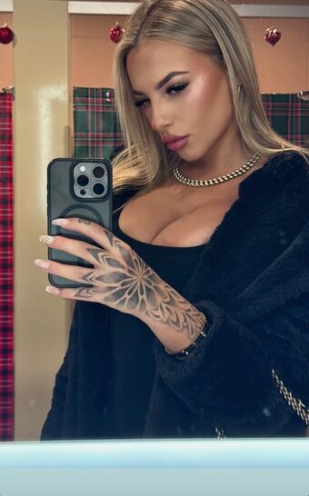 Sofia Iaderosa Nude Leaks OnlyFans Photo 2