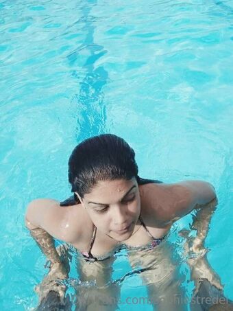 sofia_only18
