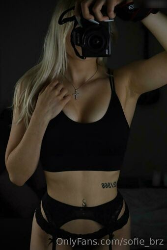 Sofie_brz Nude Leaks OnlyFans Photo 13