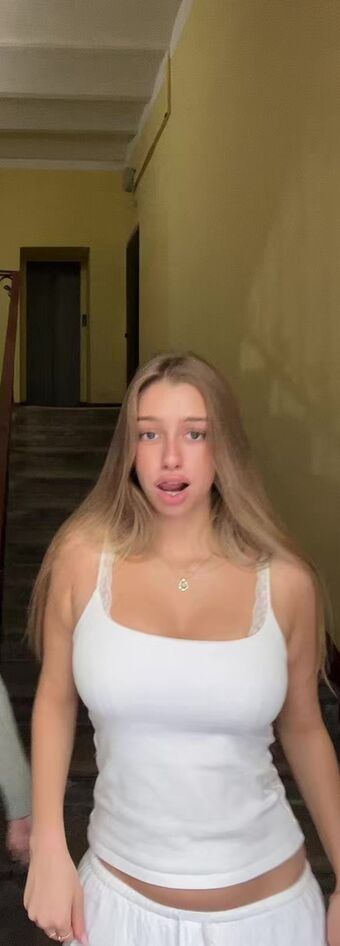 sofyaplotnikova Nude Leaks OnlyFans Photo 30