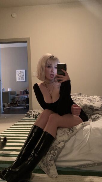 soph8983 Nude Leaks OnlyFans Photo 160